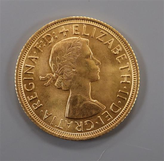 A Queen Elizabeth II gold sovereign 1963, UNC.